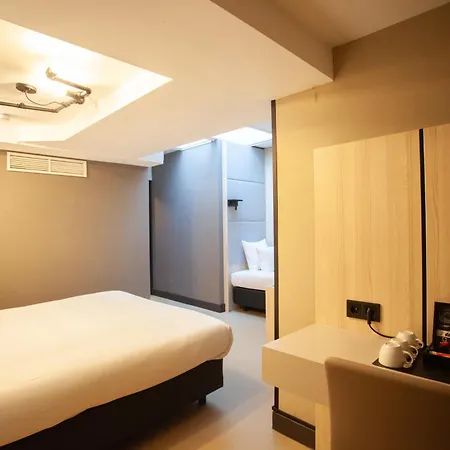 Hotell The Alfred Amsterdam