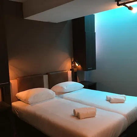 阿尔弗雷德酒店