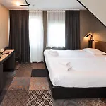 The Alfred 3*