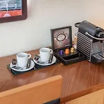 The Alfred 3*