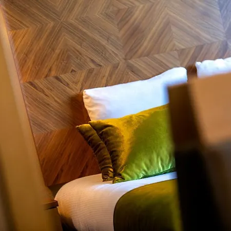The Alfred Hotel 3*