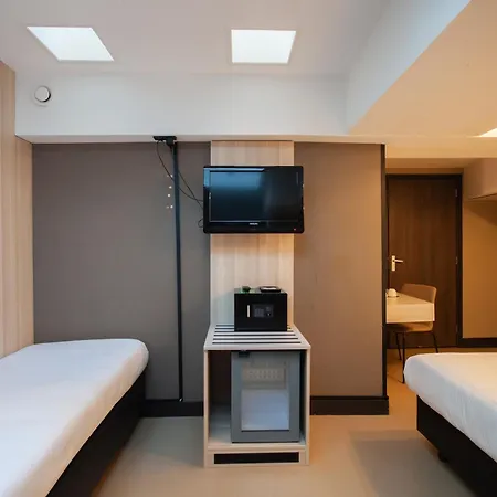 The Alfred Otel