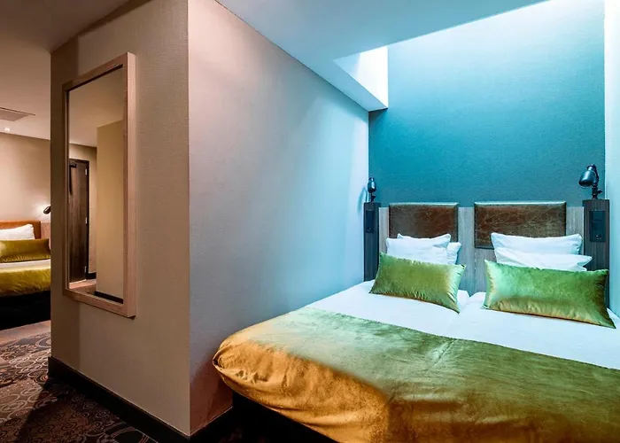 מלון The Alfred 3*