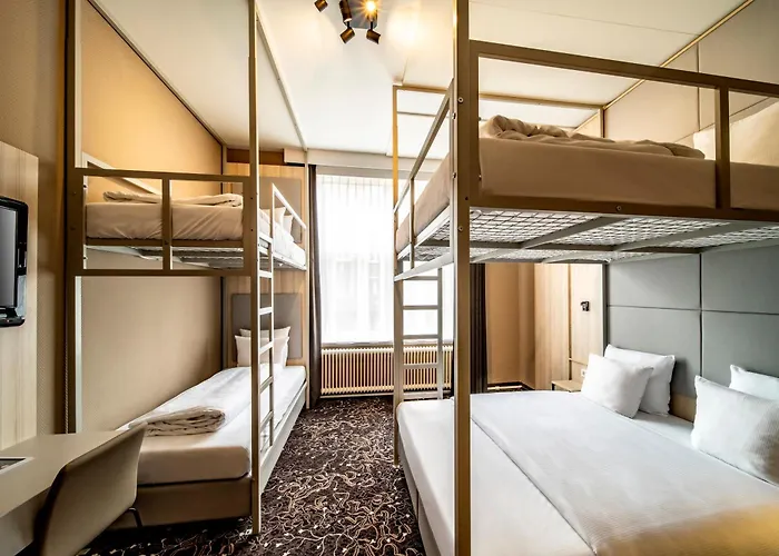 מלון The Alfred 3*