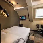 The Alfred Hotel