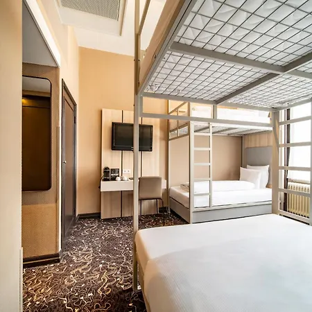 The Alfred 3* Амстердам